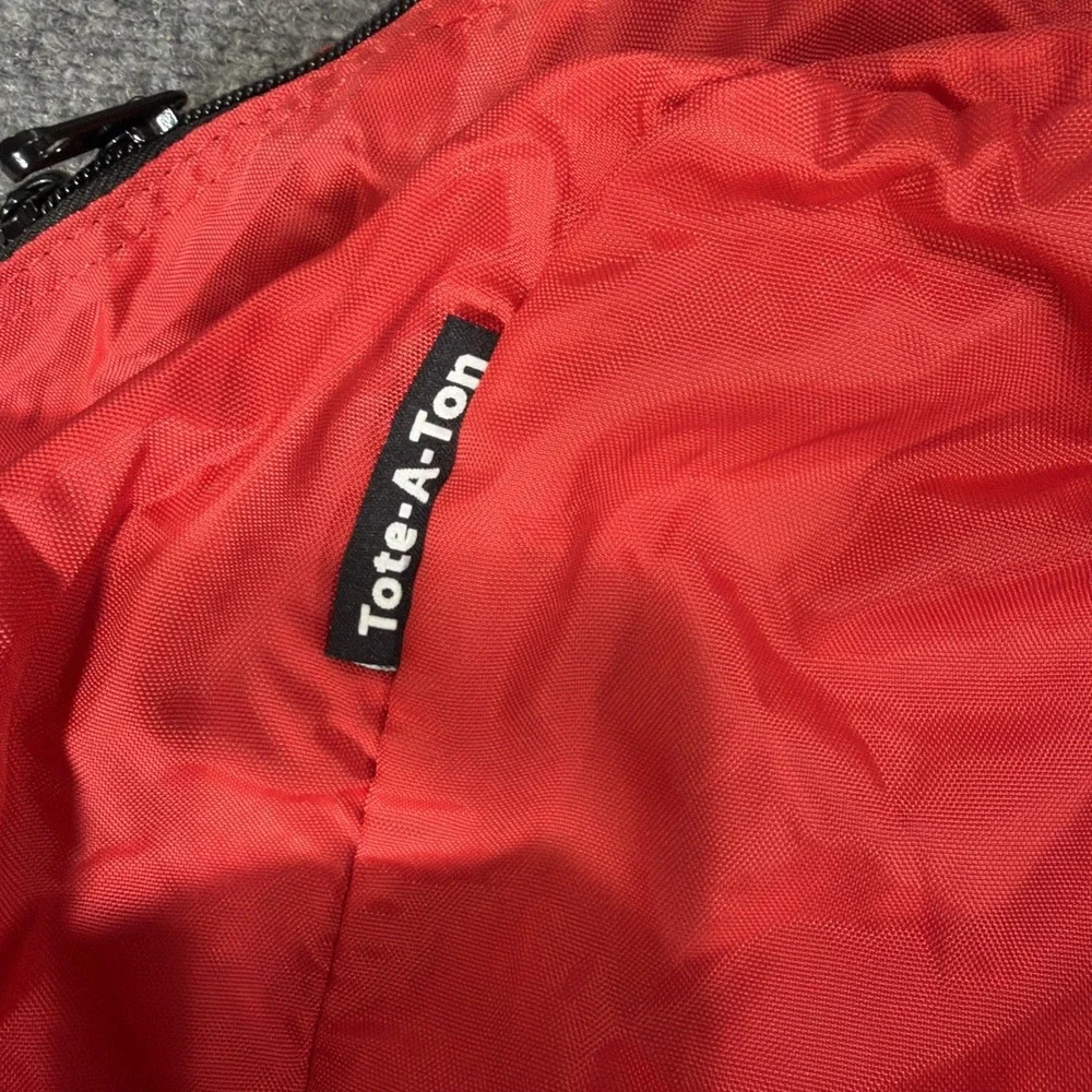 Samsonite 32.5″ Tote-A-Ton Duffle Nylon Bags Red Lightweight
